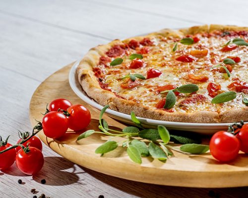 Handelsplats | KnutbyTorg | Pizzeria Tre Kronor